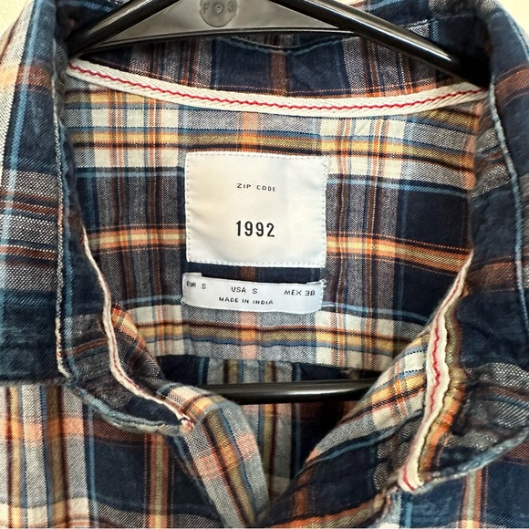 Zip Code 1992 men’s small button down shirt - Picture 5 of 5